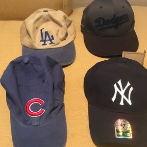 Set of 4 MLB hats